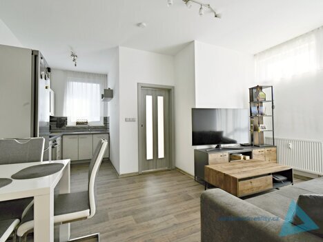 Prodej bytu 2+kk, 39 m², samostatný vstup, předzahrádka, Vrchlabí – Horská