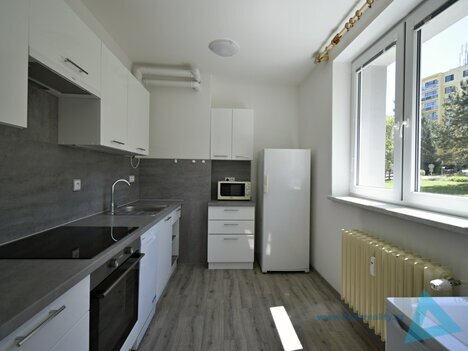 Pronájem bytu 2+1, 53 m², Nová Paka – ulice U Studénky.